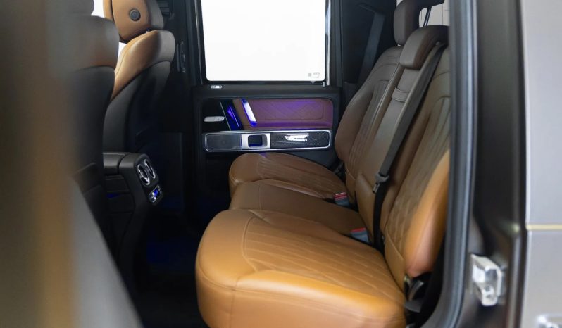 
								MERCEDES-BENZ G 63 AMG cheio									