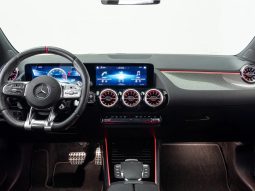 MERCEDES-BENZ GLA 35 AMG