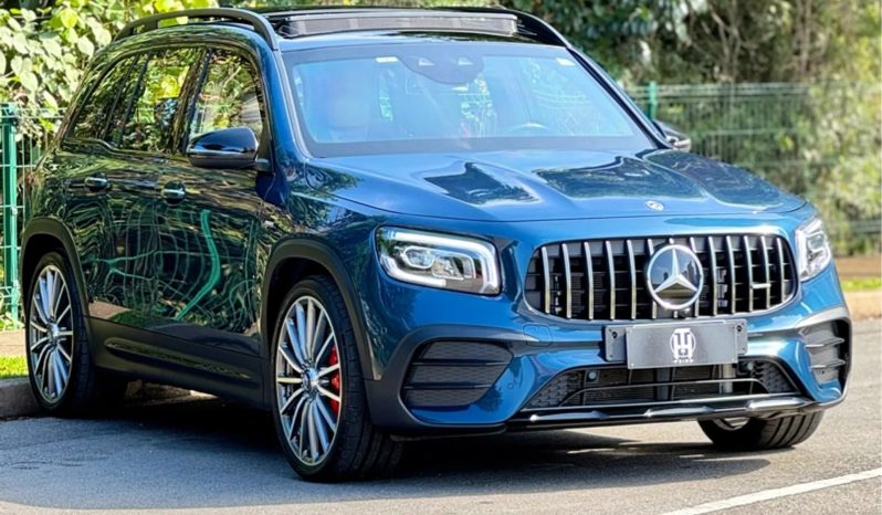 
								MERCEDES-BENZ GLB 35 AMG cheio									
