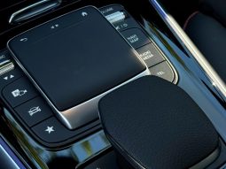 
										MERCEDES-BENZ GLB 35 AMG cheio									