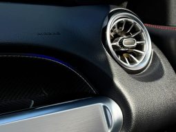 
										MERCEDES-BENZ GLB 35 AMG cheio									