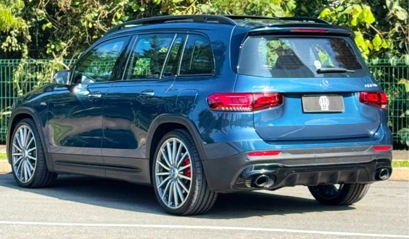 
								MERCEDES-BENZ GLB 35 AMG cheio									