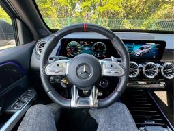 
										MERCEDES-BENZ GLB 35 AMG cheio									