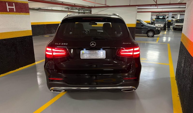 
								MERCEDES-BENZ GLC 250 cheio									