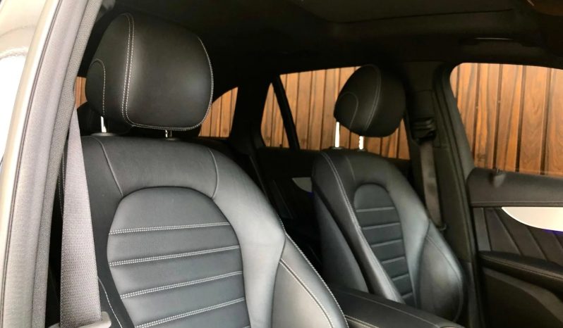 
								MERCEDES-BENZ GLC 43 AMG cheio									