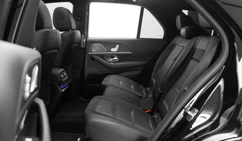 
								MERCEDES-BENZ GLE 53 AMG cheio									