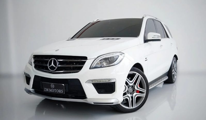 
								MERCEDES-BENZ ML 63 AMG cheio									