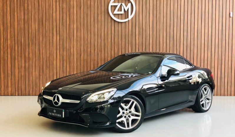 
								MERCEDES-BENZ SLC 300 cheio									