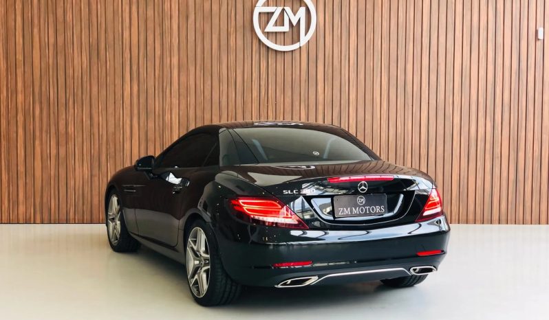 
								MERCEDES-BENZ SLC 300 cheio									