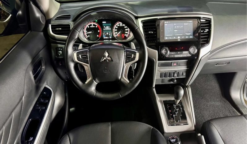 
								MITSUBISHI L200 TRITON cheio									