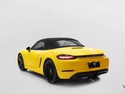 
										PORSCHE 718 cheio									