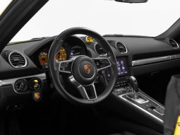 
										PORSCHE 718 cheio									