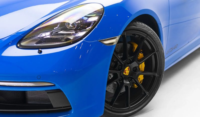 
								PORSCHE 718 cheio									