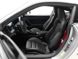 
										PORSCHE 911 cheio									