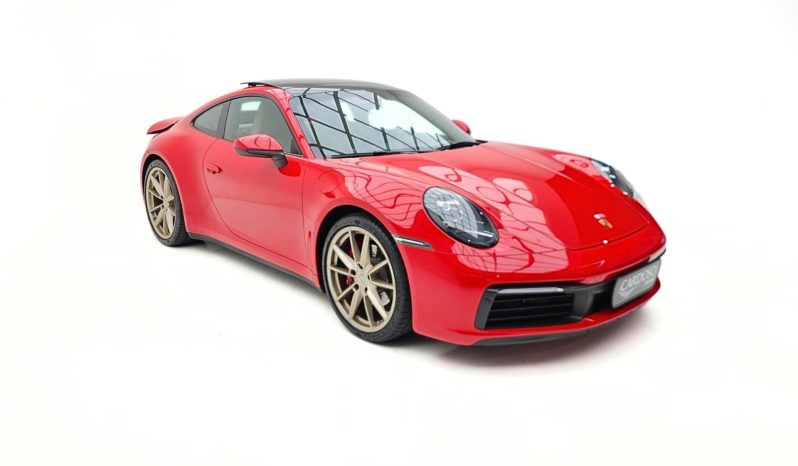 
								PORSCHE 911 cheio									