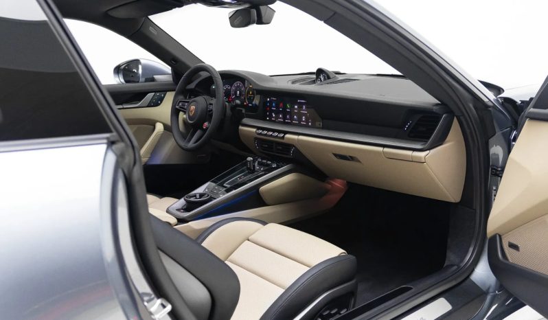 
								PORSCHE 911 cheio									