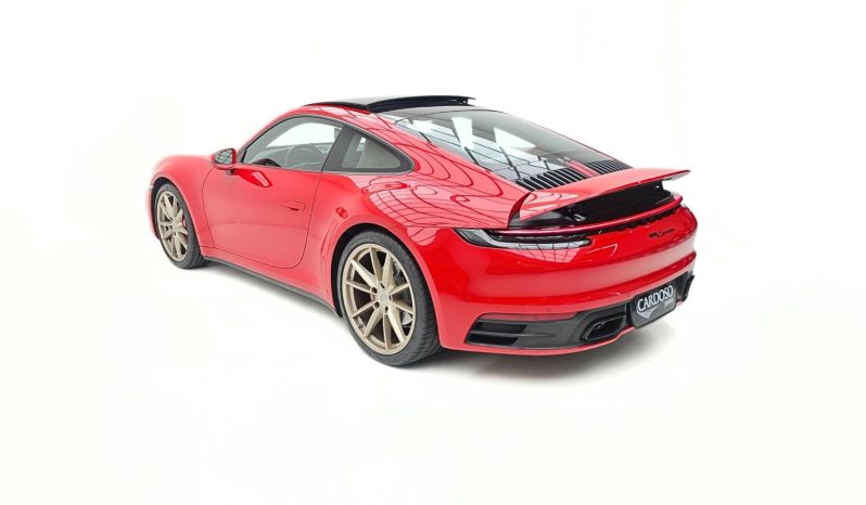 
								PORSCHE 911 cheio									