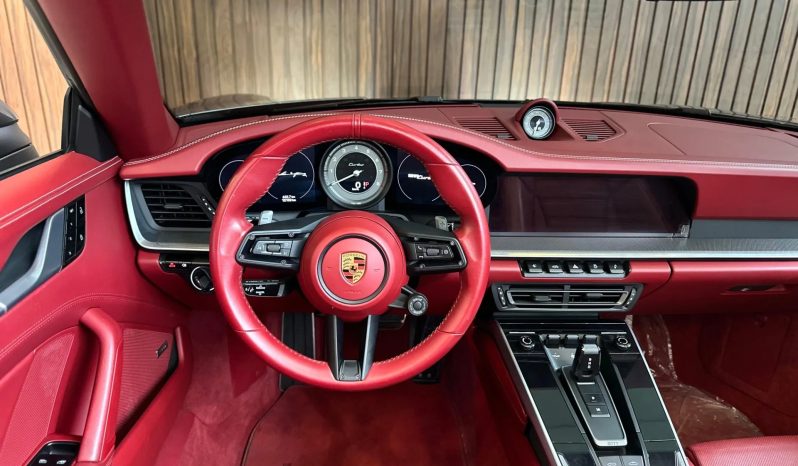 
								PORSCHE 911 cheio									