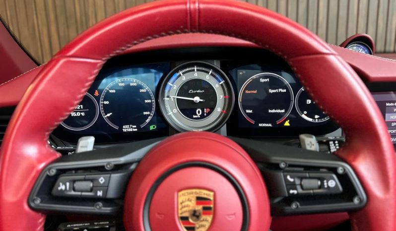 
								PORSCHE 911 cheio									