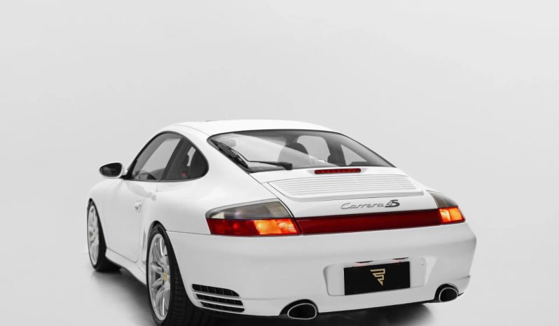 
								PORSCHE 911 cheio									