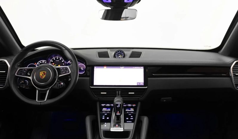 
								PORSCHE CAYENNE cheio									