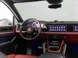 
										PORSCHE CAYENNE cheio									