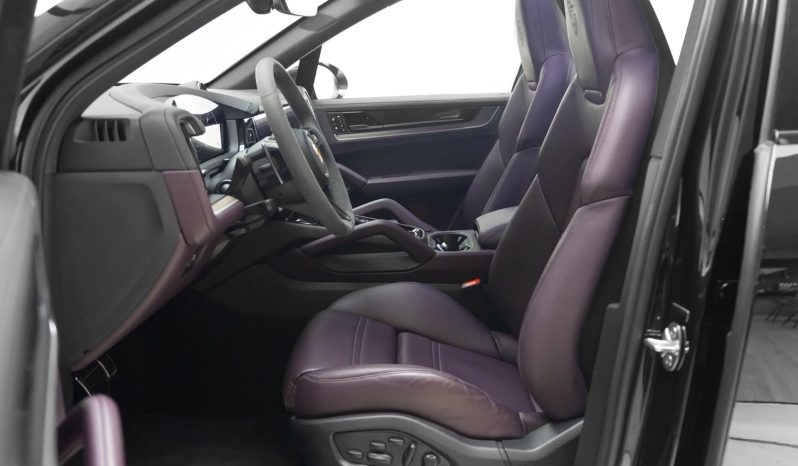 
								PORSCHE CAYENNE cheio									