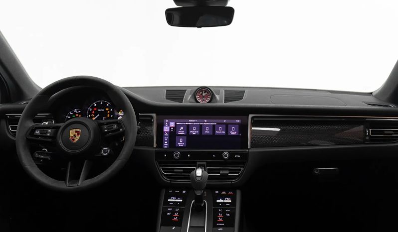 
								PORSCHE MACAN cheio									