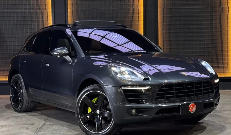 Porsche Macan Alphaville