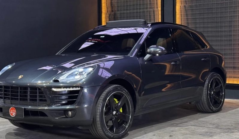 
								PORSCHE MACAN cheio									