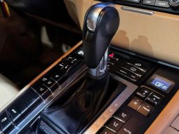 
										PORSCHE MACAN cheio									