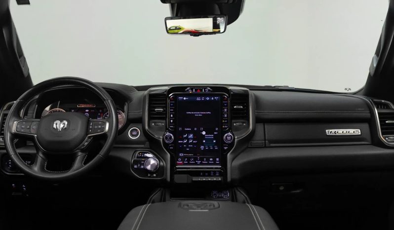 
								RAM 1500 cheio									