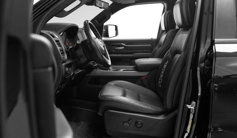 
								RAM 1500 cheio									