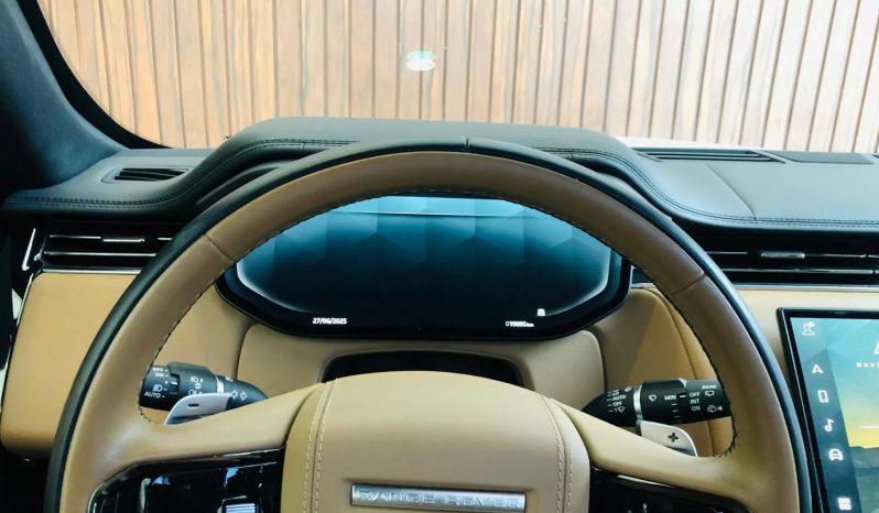 
								LAND ROVER RANGE ROVER cheio									