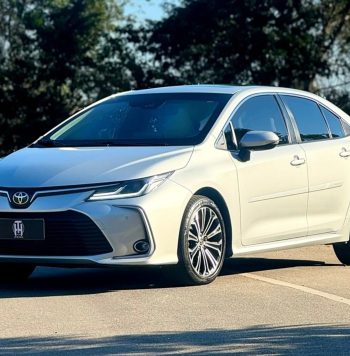 Corolla Altis Alphaville