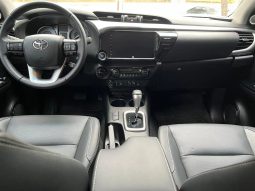 
										TOYOTA HILUX cheio									