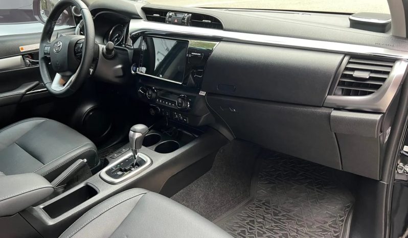
								TOYOTA HILUX cheio									