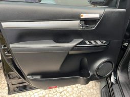 
										TOYOTA HILUX cheio									