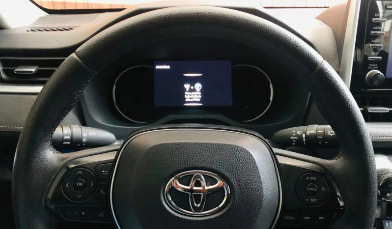 
								TOYOTA RAV4 cheio									