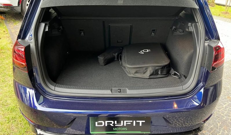 
								VOLKSWAGEN GOLF cheio									