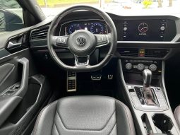 
										VOLKSWAGEN JETTA cheio									