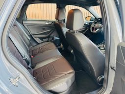 
										VOLKSWAGEN JETTA cheio									