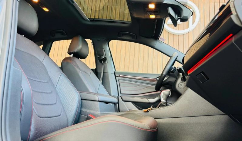 
								VOLKSWAGEN JETTA cheio									