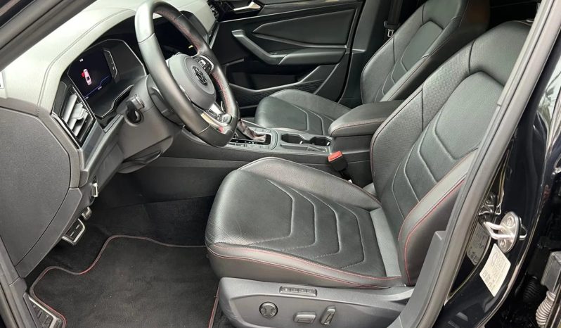 
								VOLKSWAGEN JETTA cheio									
