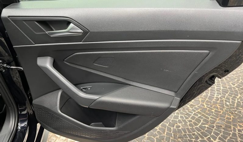
								VOLKSWAGEN JETTA cheio									