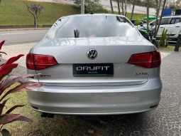
										VOLKSWAGEN JETTA cheio									