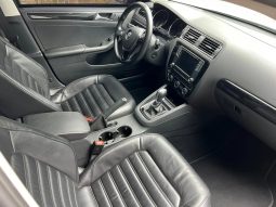 
										VOLKSWAGEN JETTA cheio									
