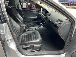 
										VOLKSWAGEN JETTA cheio									