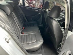 
										VOLKSWAGEN JETTA cheio									