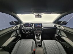 
										VOLKSWAGEN T-CROSS cheio									